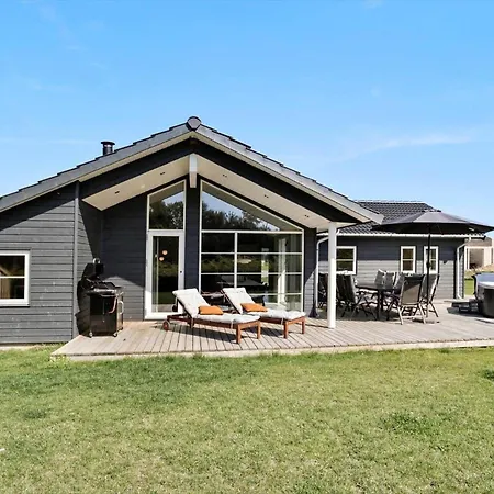 Holiday home 30439-odder-strandvaenget-74 *